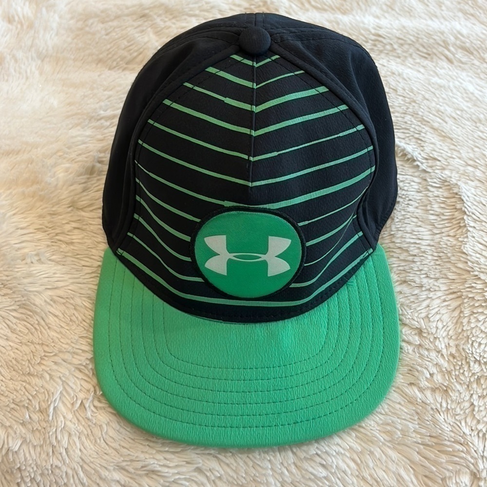 Under Armour Youth Small Medium Baseball Hat Cap Green Black